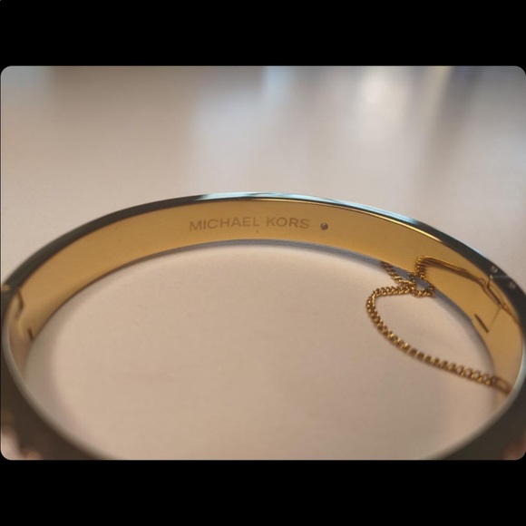Michael Kors Bracelet - Picture 4 of 4